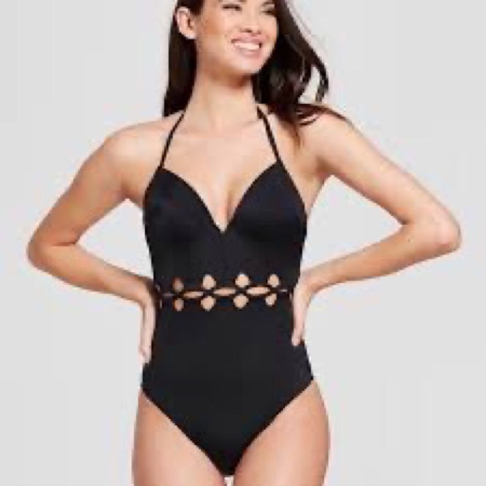 NWT Black One Piece Low Back Swimsuit 36C D22